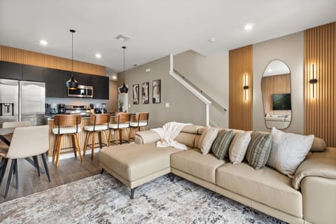 3227 Sustainable Wy (1).jpg