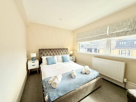 Room 7 - Family Room