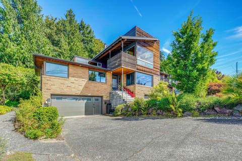 Seattle Vacation Rental | 3BR | 2BA | 2,000 Sq Ft