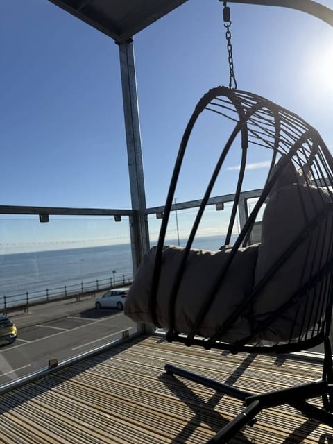Balcony and sea view