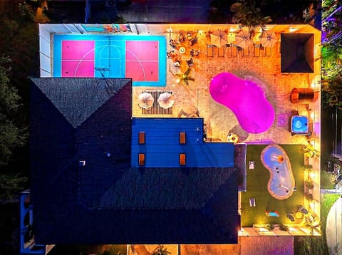 Private resort, splash pad, pickleball, basketball, oversized pool, hot tub, sauna, outdoor kitchen, gazebo