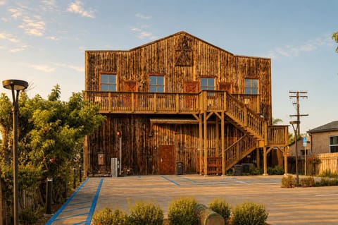 🏡 Step into Old Town charm with this distinctive historic barnhouse, featuring rustic wood details and a convenient location near local dining and attractions.