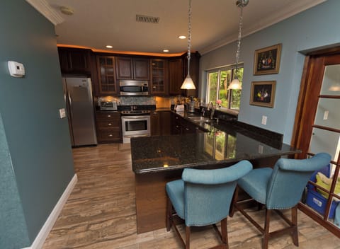 Private kitchen