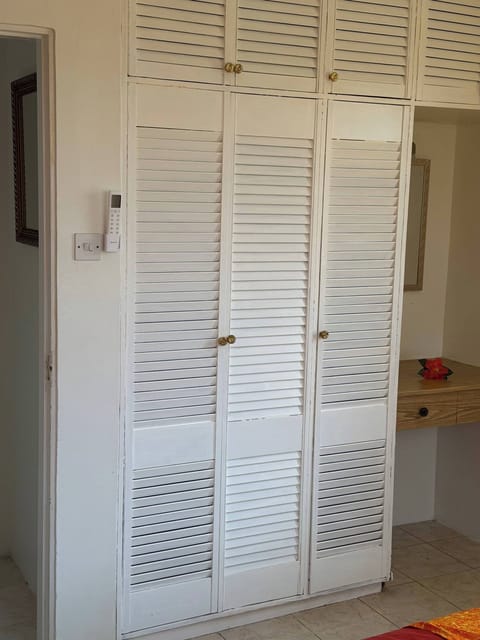 House, 3 Bedrooms, Balcony | Interior