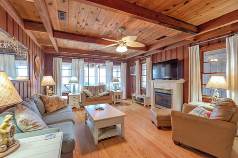 Main Level Living Area