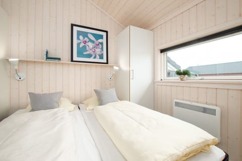 Apartment | 4 bedrooms, individually furnished, bed sheets