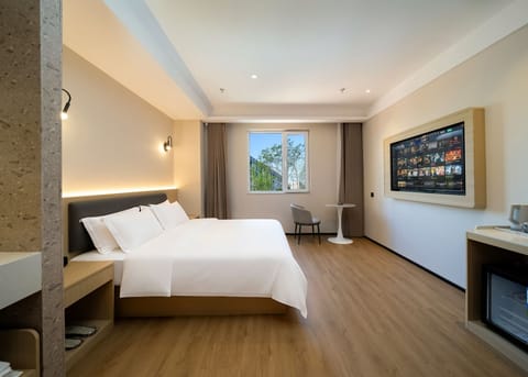 Comfort Double Room | WiFi (free), bed sheets