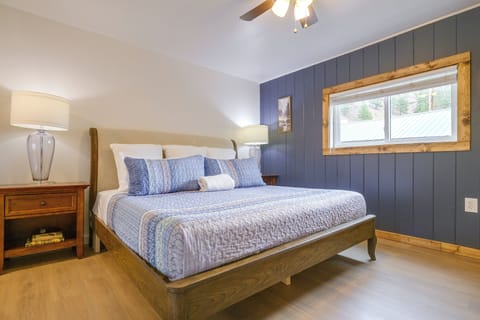 House (5 Bedrooms) | Interior