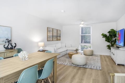 Dining & Living Area Perfect for Meals & Game Nights