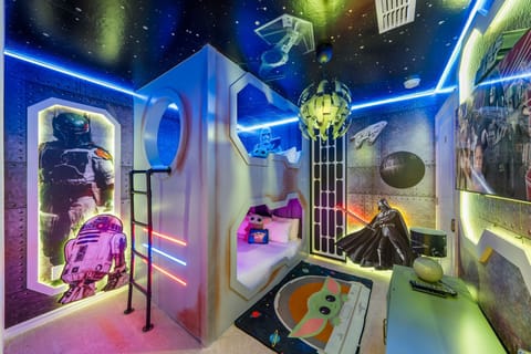 Bedroom 2 Two Full beds Adventure Awaits in This Star Wars-Themed Bunk Room