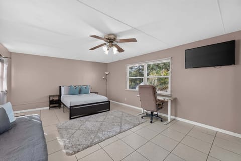 House, Multiple Beds, Pool View (Shingle Creek Poolside Retreat) | 4 bedrooms, individually decorated, individually furnished, bed sheets