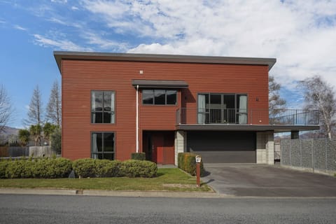 9A Mt Charon Place (4)