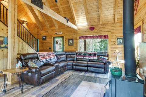 Fairplay Vacation Rental | 3BR | 2BA | 2,912 Sq Ft | Stairs Required