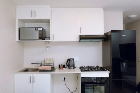 House, 3 Bedrooms, Smoking, Balcony | Interior