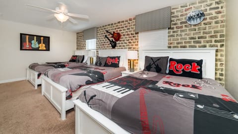House, Multiple Bedrooms | 9 bedrooms, WiFi (free)