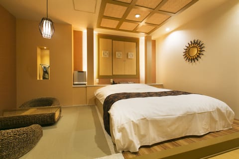 Deluxe Double Room | Individually decorated, soundproofing