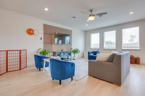 San Marcos Vacation Rental | 4BR | 2.5BA | 1,600 Sq Ft | Stairs Required