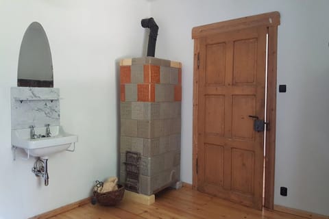 Entrance / Reception