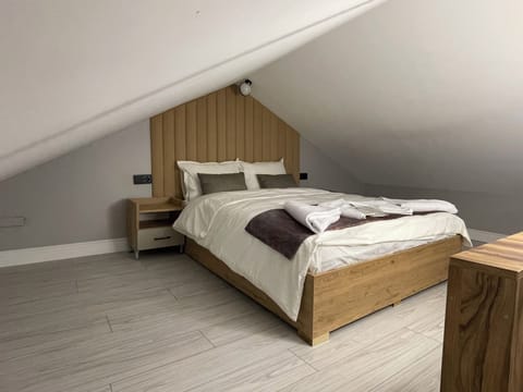 Suite, Balcony | WiFi (free)