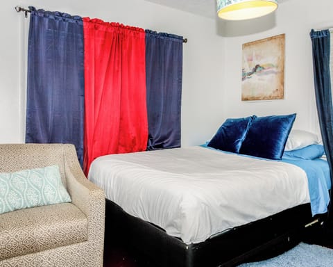 House, Patio | Iron/ironing board, WiFi (free)