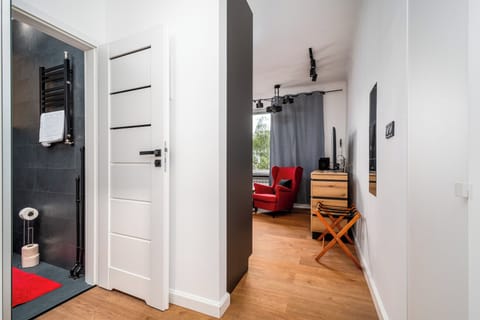 Apartment (12) | Living area | 30-inch flat-screen TV with digital channels
