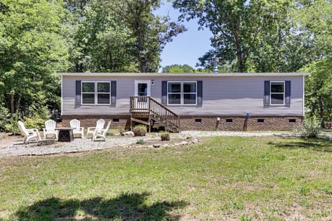 House (3 Bedrooms) | Front of property