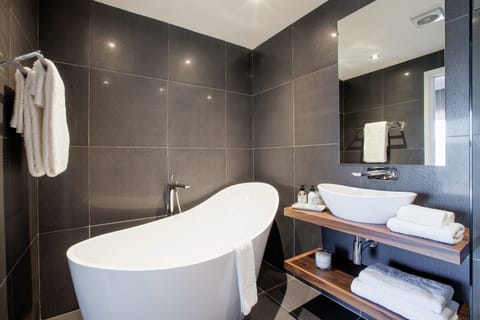 Free toiletries, hair dryer, bathrobes, slippers