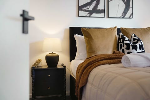 House | 3 bedrooms, high-speed internet