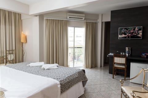 Bedroom. Interior and views may vary based on location and availability.