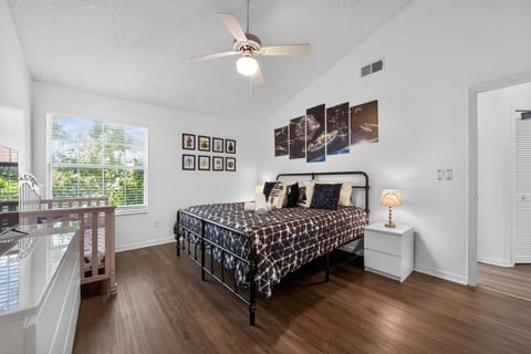 Condo, 3 Bedrooms | 3 bedrooms, laptop workspace, iron/ironing board, cribs (surcharge)