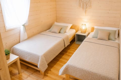 House | 2 bedrooms, individually furnished, bed sheets