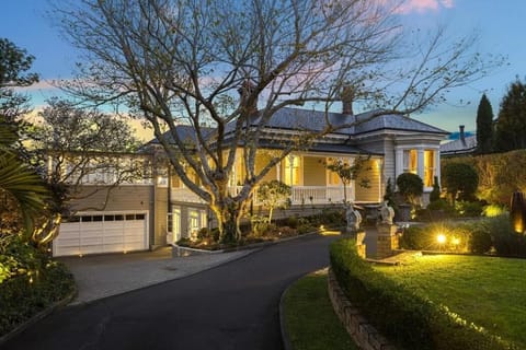 Luxury House, Garden View | Exterior