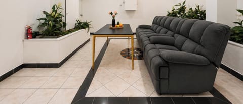 Inviting common lounge with plush seating and a bright, relaxing atmosphere