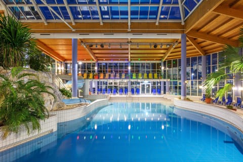 2 indoor pools, seasonal outdoor pool, sun loungers