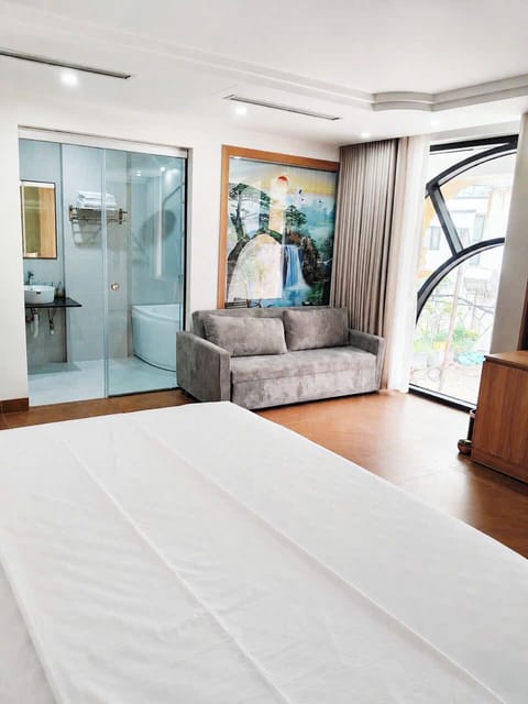 Suite, City View | WiFi (free)
