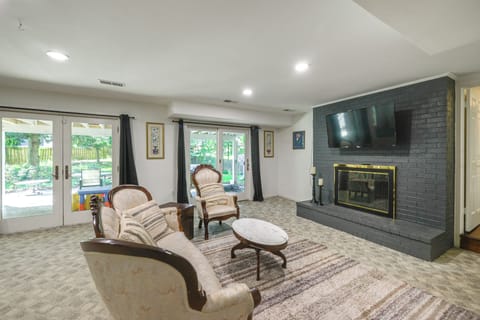 McLean Vacation Rental | 2BR | 1BA | 2,100 Sq Ft