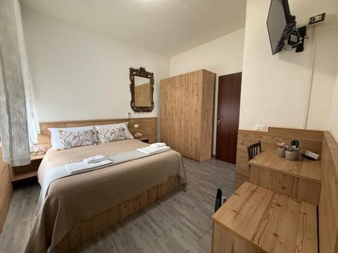Double Room | WiFi (free)