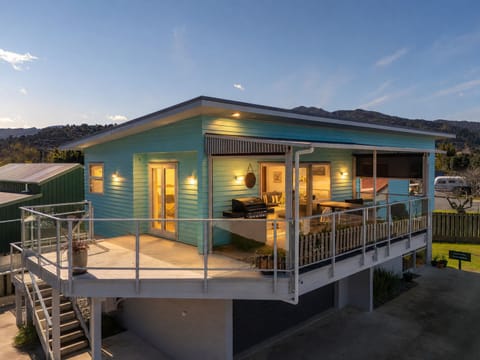 Wharf Landing: The Apartment