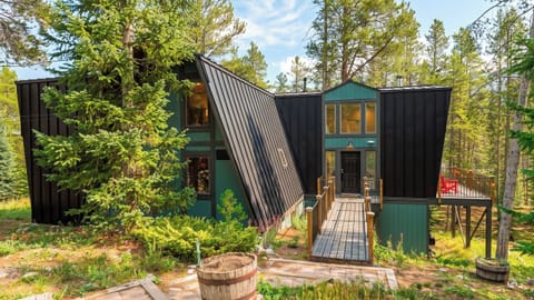 House (3 Bedrooms) | Front of property