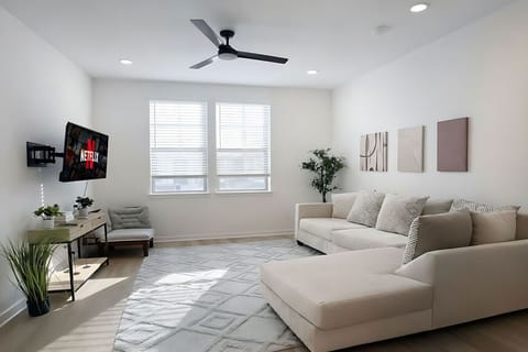 40-inch Smart TV with digital channels