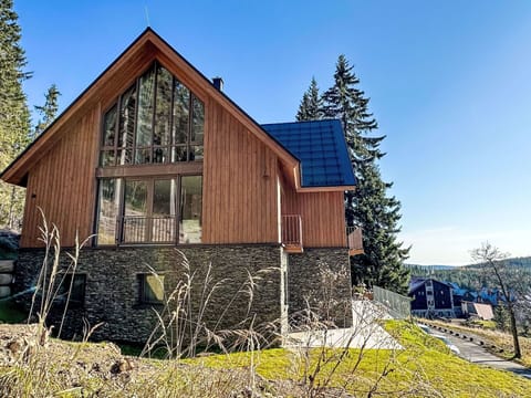 Building, Wood, House, Home, Cottage, Roof, Architecture, Siding, Slope, Farmhouse