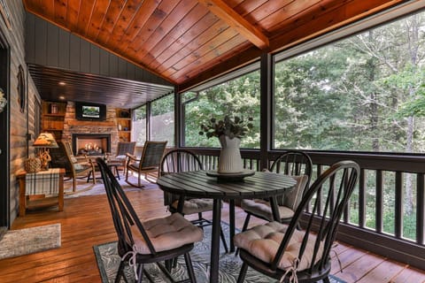 Welcome to Chestnut Hills Lodge!