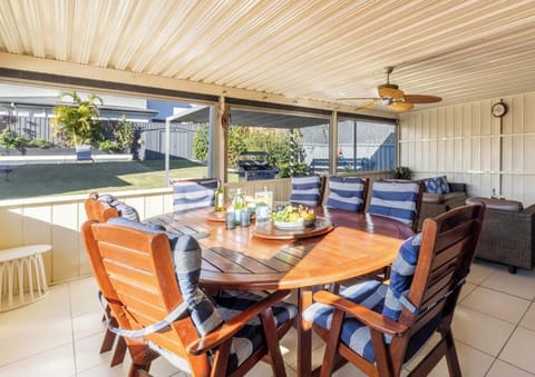 Joy on Shoal Shores | Covered outdoor entertaining area | Ceiling fan | Smart TV | WiFi