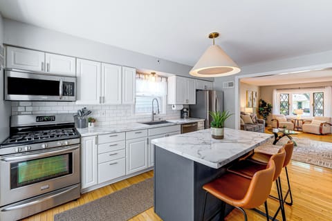 Wauwatosa Vacation Rental | 3BR | 2BA | 1,900 Sq Ft