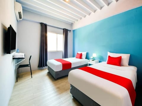In-room safe, desk, blackout drapes, WiFi (free)