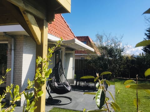 Terras achtertuin, tuinset met 6 stoelen