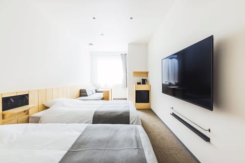 Superior Twin Room, 2 Twin Beds, Non Smoking, Private Bathroom | Free WiFi, bed sheets