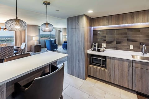 Presidential Suite, 1 King Bed | Living area | 49-inch flat-screen TV with satellite channels, TV, pay movies
