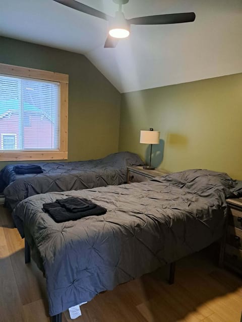 Comfort House, Mountain View | Soundproofing, WiFi (free)