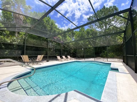 Private pool